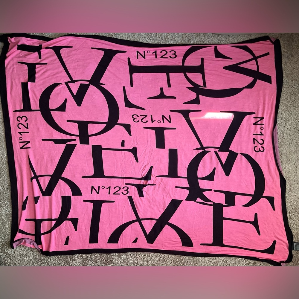 Pink H&M LOVE No123 Scarf